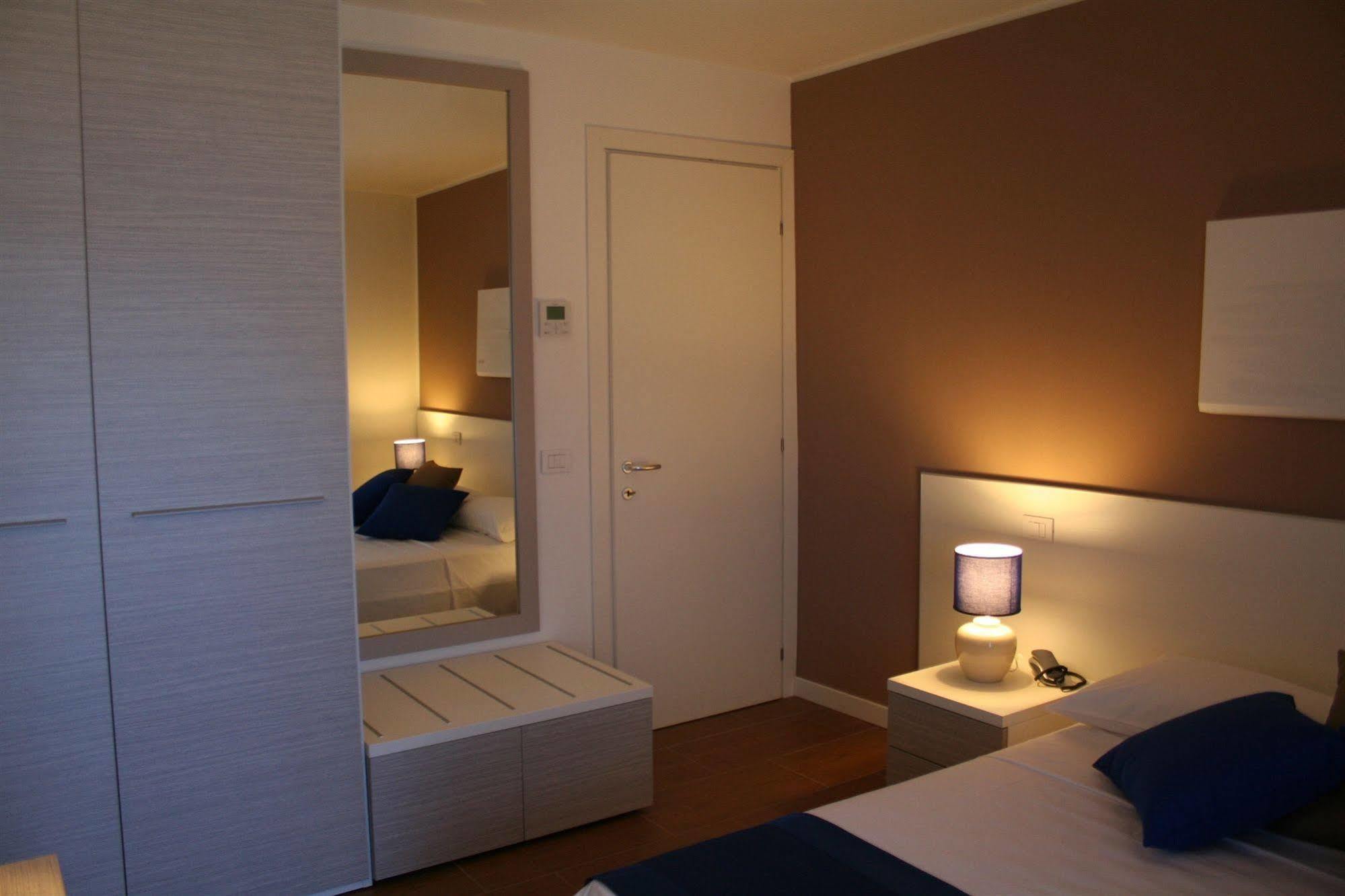 Apart Hotel Atlantic Grado Exterior foto