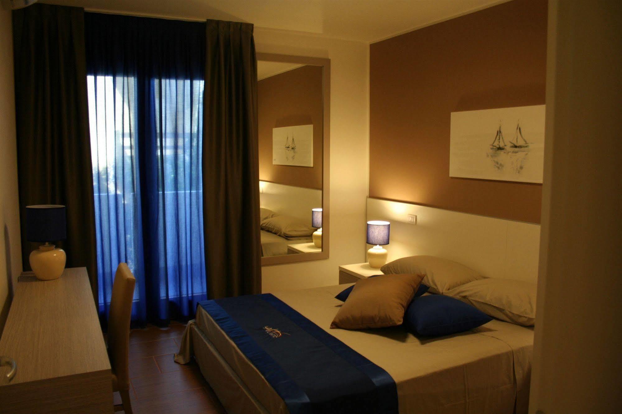 Apart Hotel Atlantic Grado Exterior foto