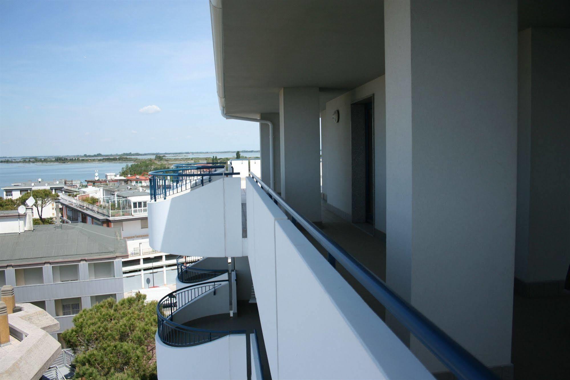 Apart Hotel Atlantic Grado Exterior foto